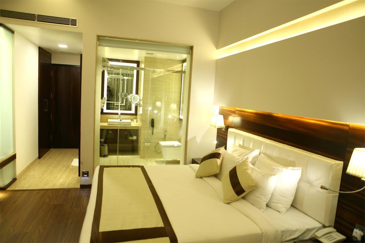 دهرادون Viceroy Inn المظهر الخارجي الصورة